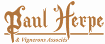 Logo "Paul Herpe & Vignerons Associés" en police gothique marron, soulignant le nom principal. Style traditionnel et élégant.